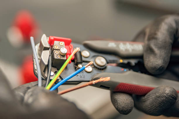 Best Home Electrical Repair  in Haines City, FL