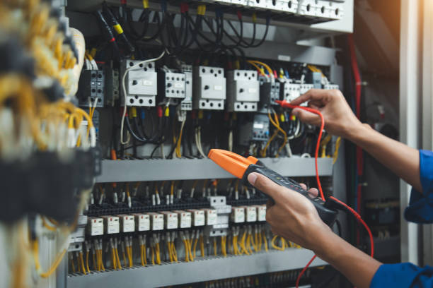 Best Commercial Electrician Services  in Haines City, FL